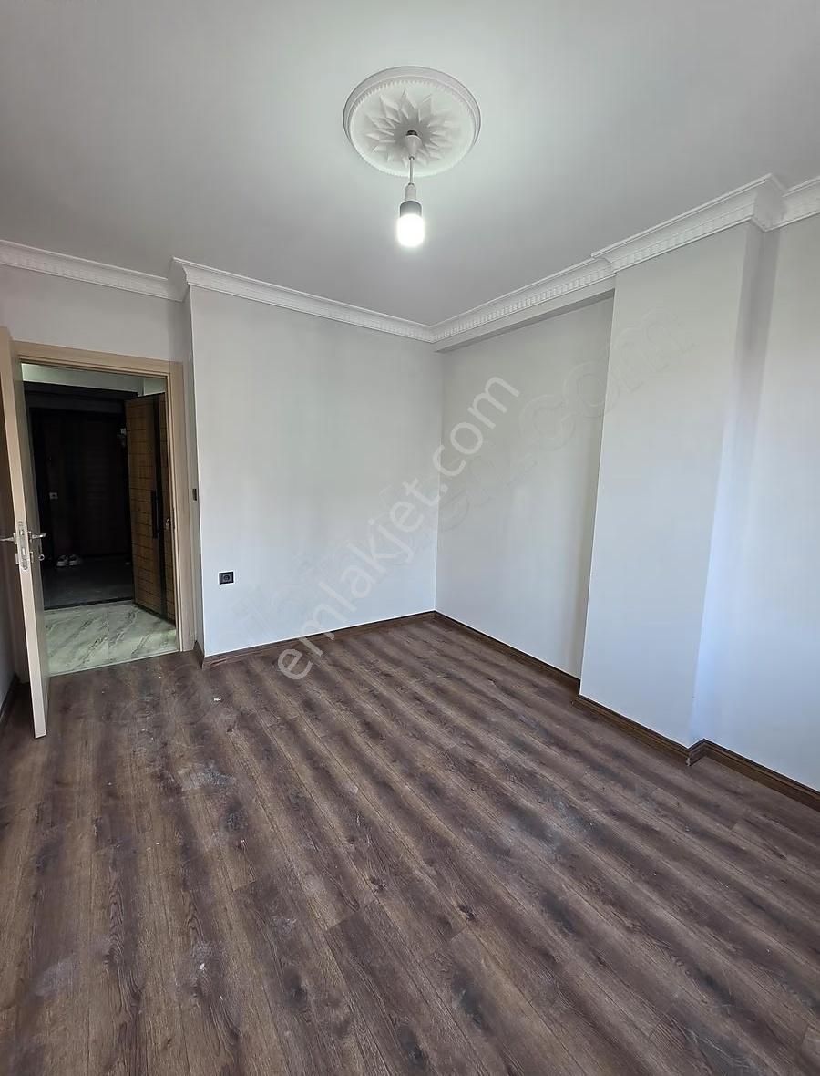 Metrobüse 2 Dakika Mesafede Yeni Binada Satılık 2+1 Daire - Görsel 6