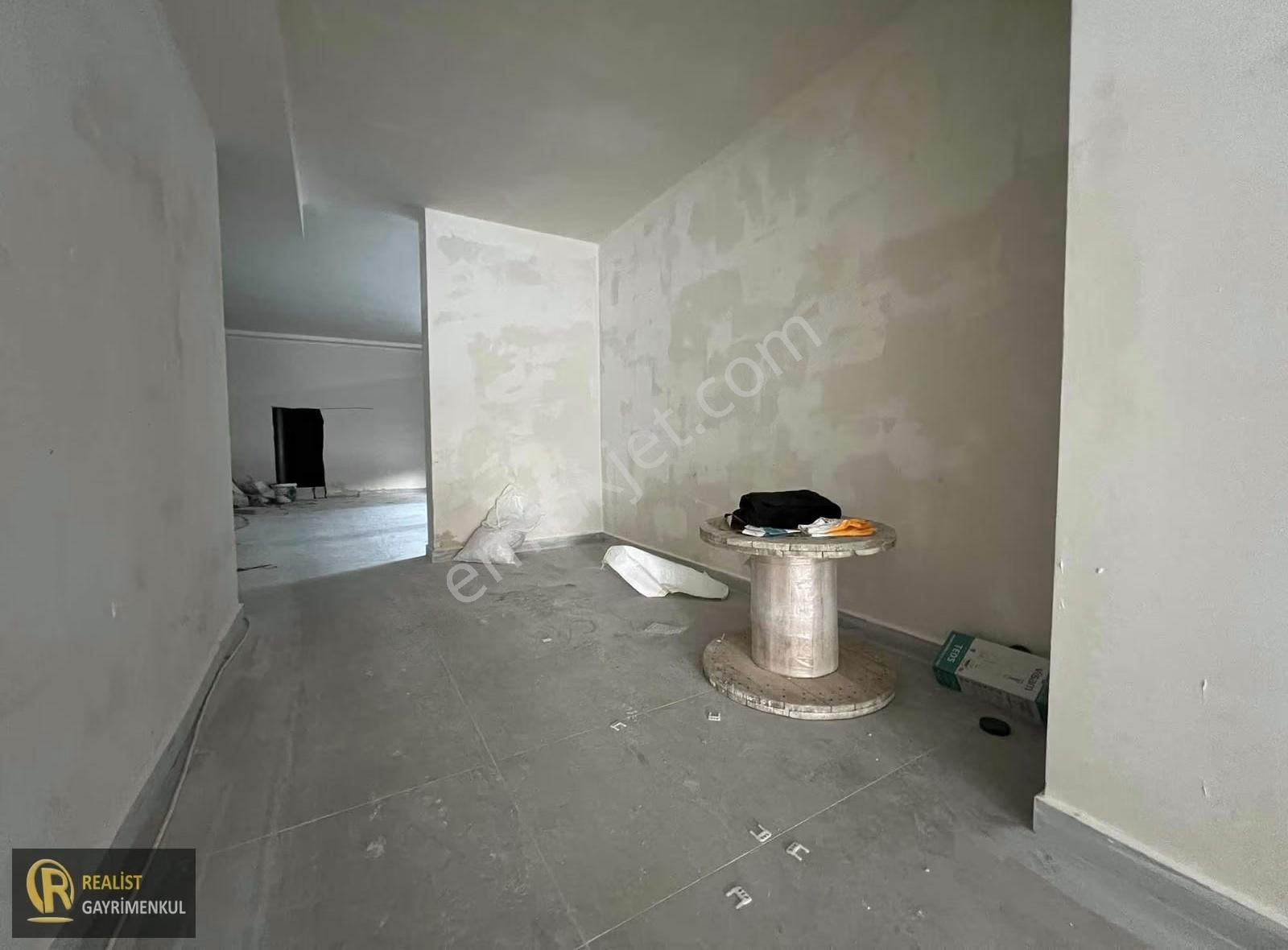 İşlek Cadde Üzeri Kullanıma Hazır 400 M² Dükkan - Görsel 19