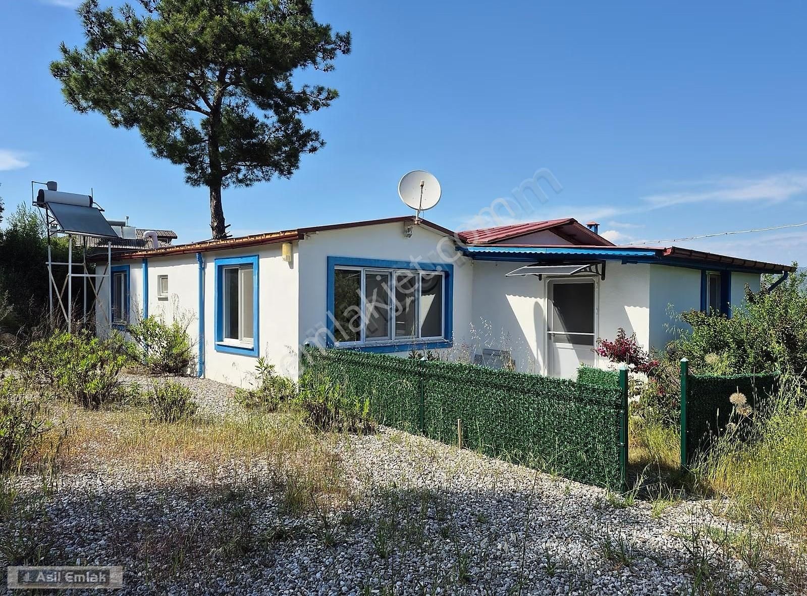 Asil Emlaktan Dalaman Şerefler Mah.de Satılık Müstakil 3+1 Ev