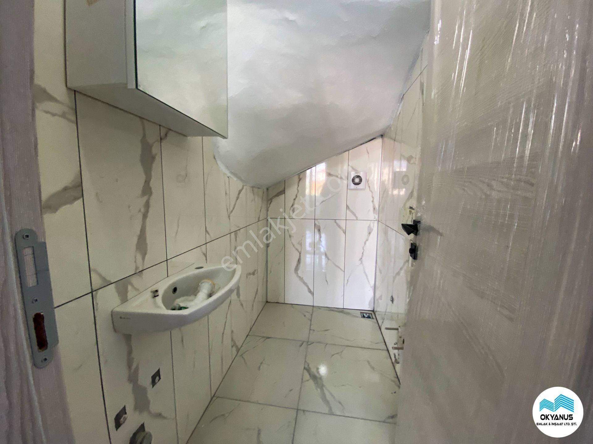 Sakaray Karasu'da Havuzlu Teraslı 3+1 Satılık Villa - Görsel 13