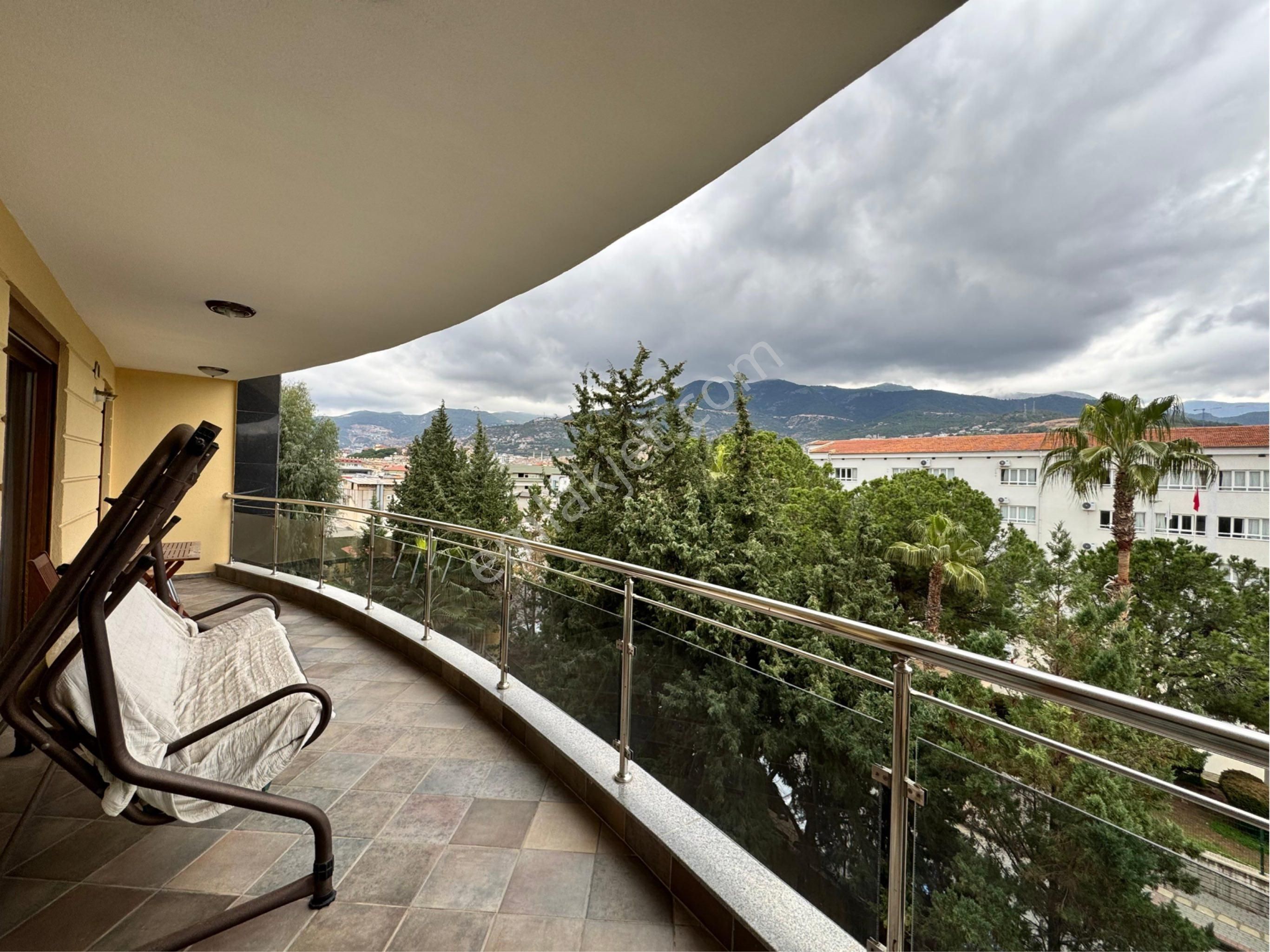 Seafront Fully Furnished 2+1 Apartment İn Selçuklu Konakları – Alanya Center - Görsel 3