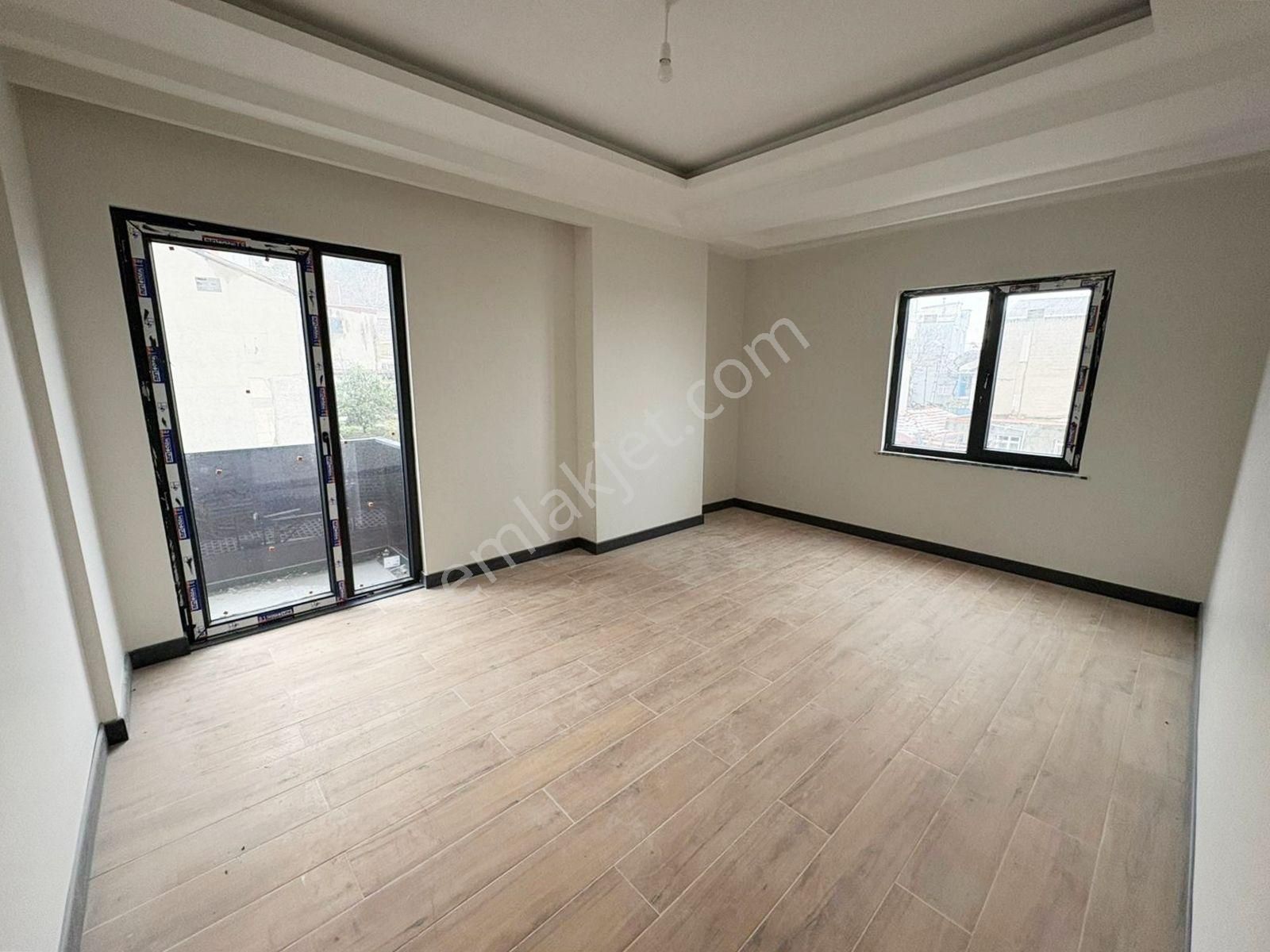 Mertcan'dan Ara Kat Balkonlu 2+1 Sıfır Daire - Görsel 3