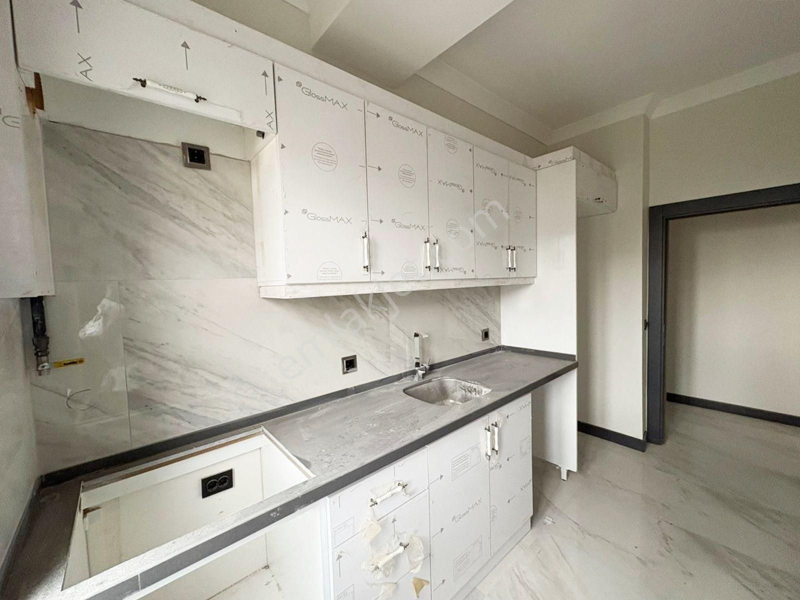 Mertcan'dan Ara Kat Balkonlu 2+1 Sıfır Daire - Görsel 6