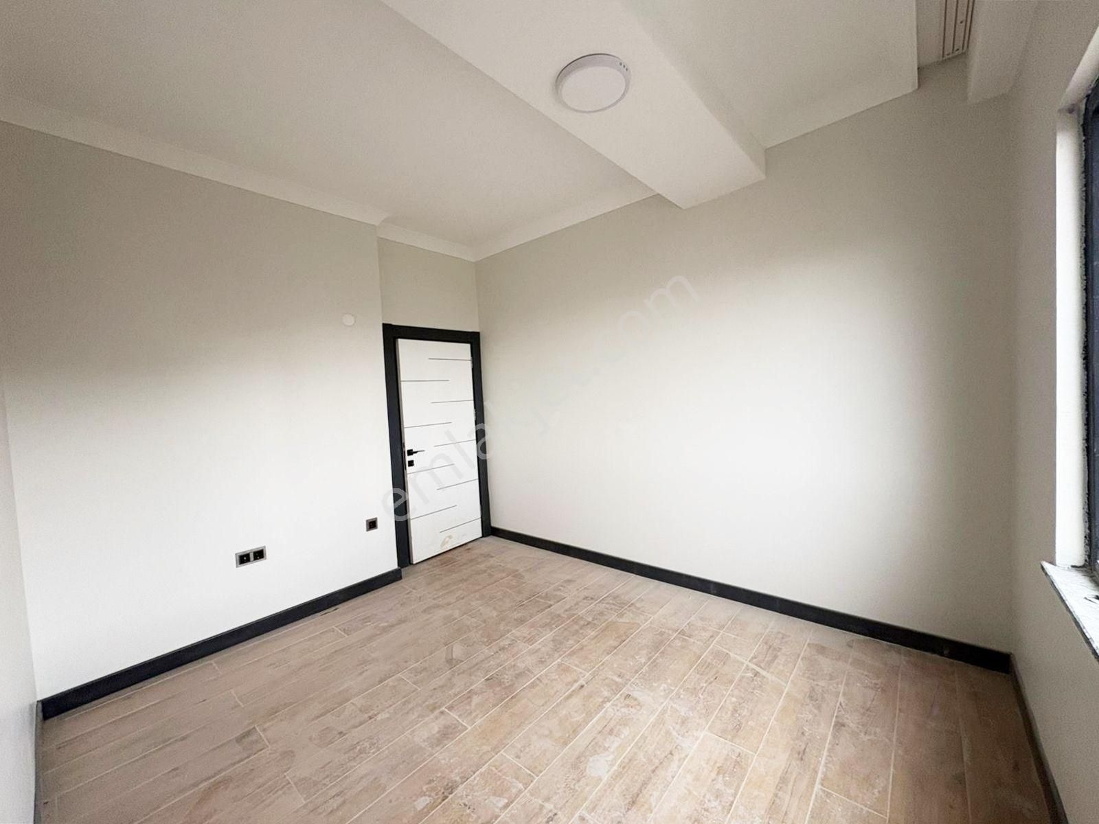 Mertcan'dan Ara Kat Balkonlu 2+1 Sıfır Daire - Görsel 13