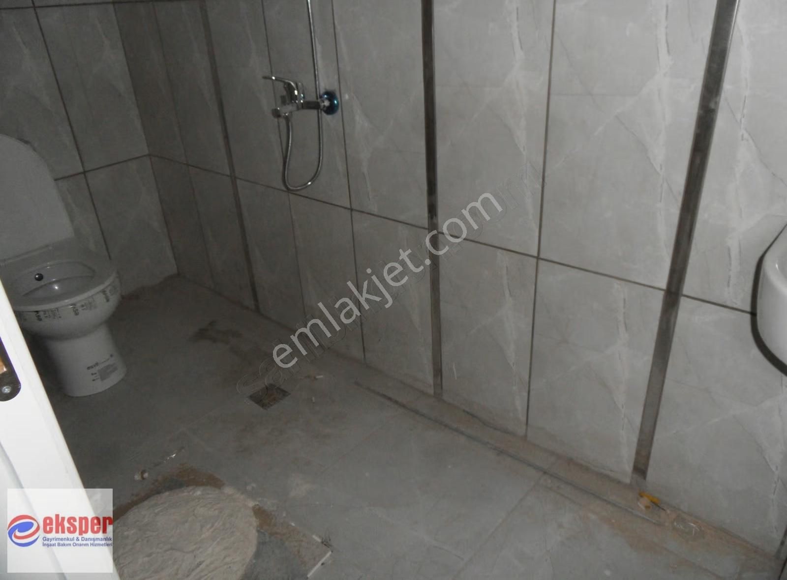 Üçevlerde Kiralık Sıfır 1+1 - Görsel 13