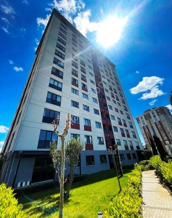 Mertcan Dan Royal Garden'de Ebeveyn Banyolu 3+1 Deniz Manzaralı - İskanlı - Görsel 33