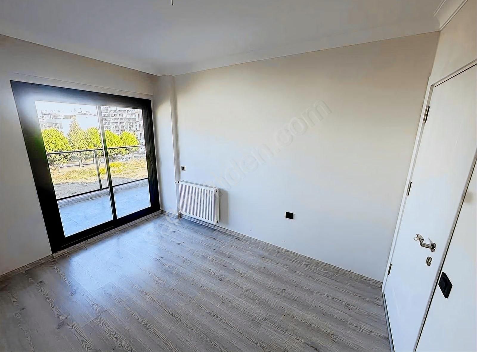 Sıfır Lüx Sitede Satılık 2+1 Daireler K.mutfak ,k.otopark - Görsel 2