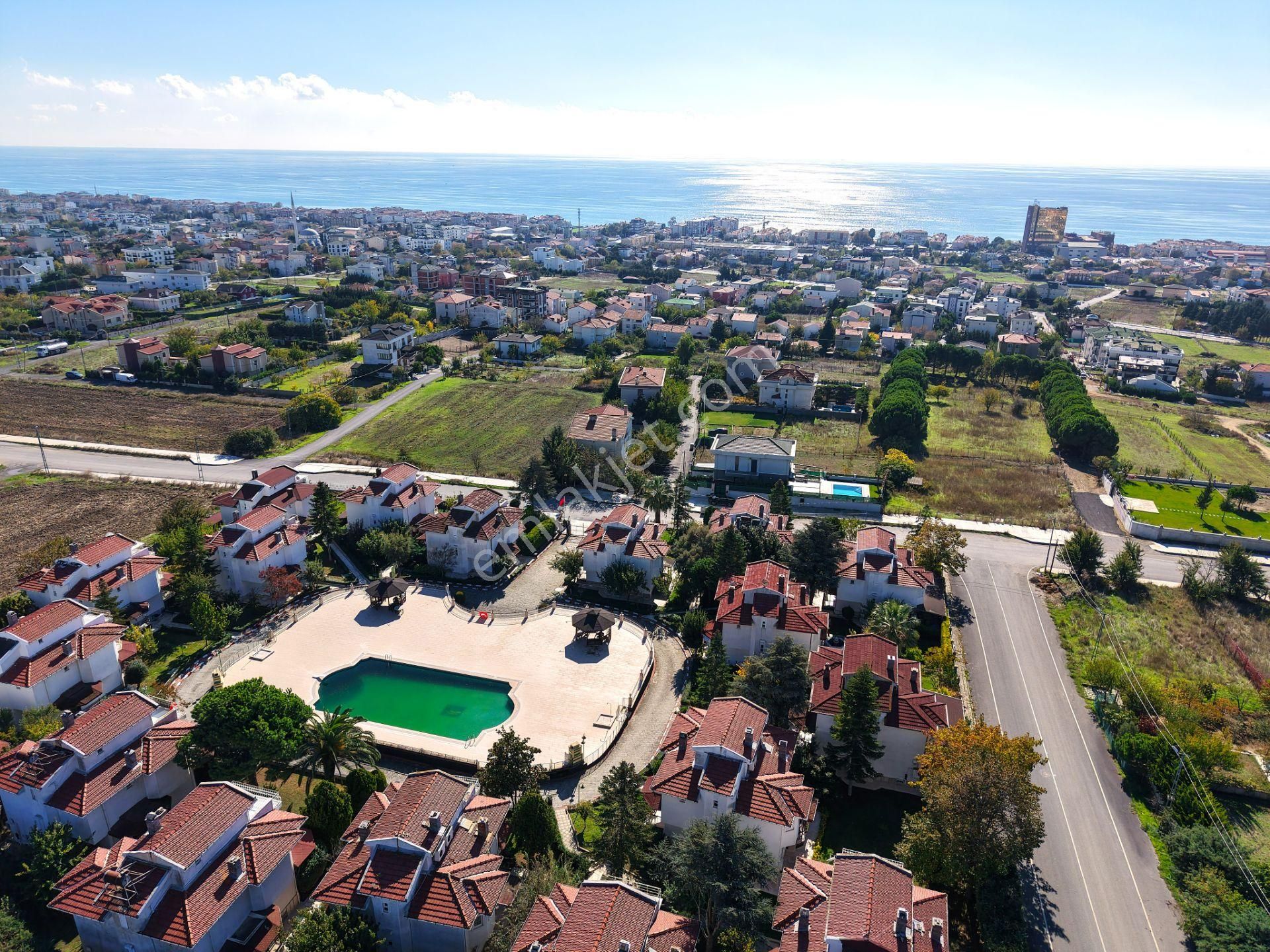 B.çekmece Kamiloba'da Satılık Deniz Manz Villa İmarlı 264 M2arsa - Görsel 15