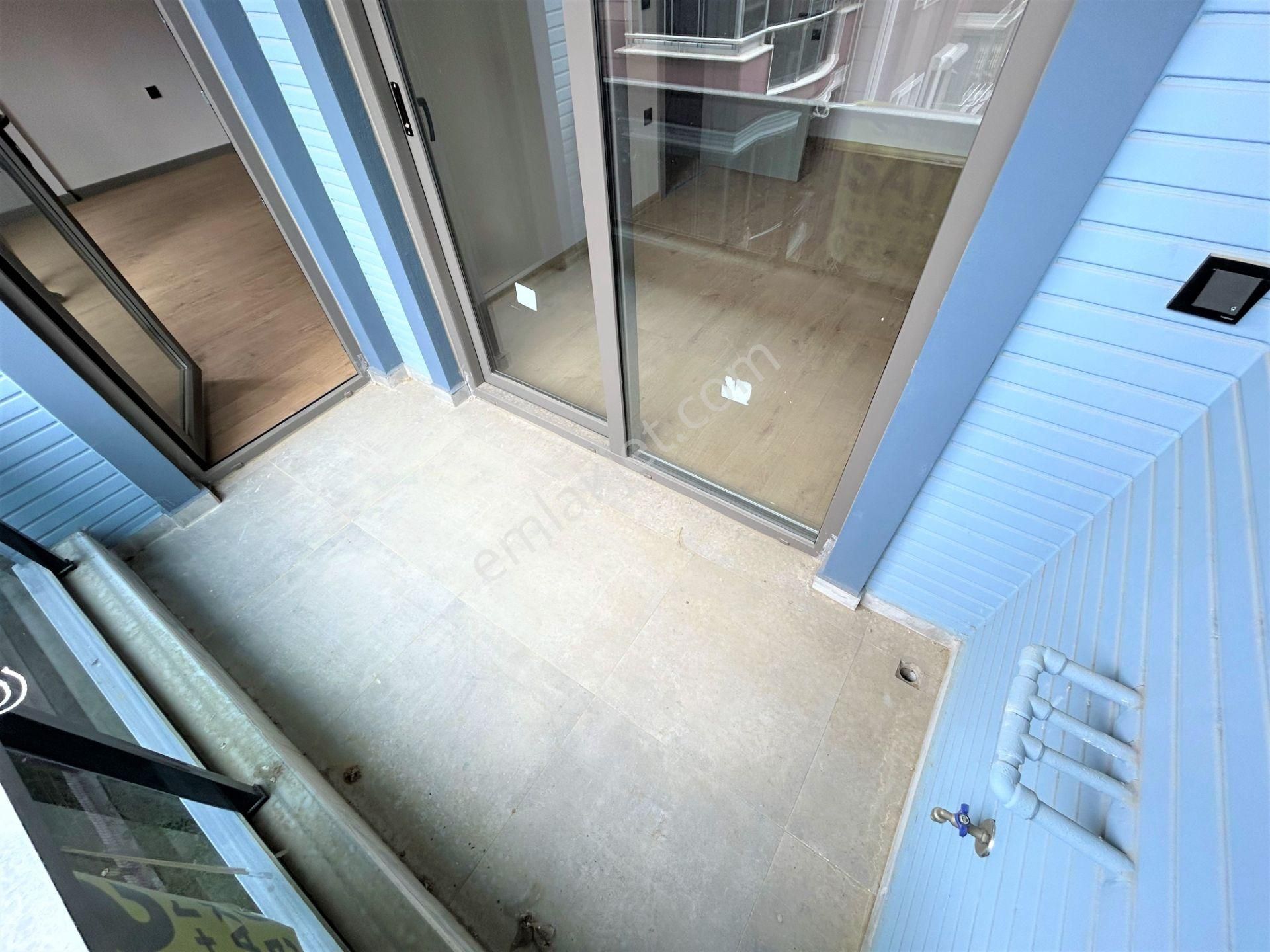 🟠🟠alfa'dan Akçay'da Satılık Ultra Lüx Arakat Önü Açık 1+1 Şık Geniş Daire - Görsel 8