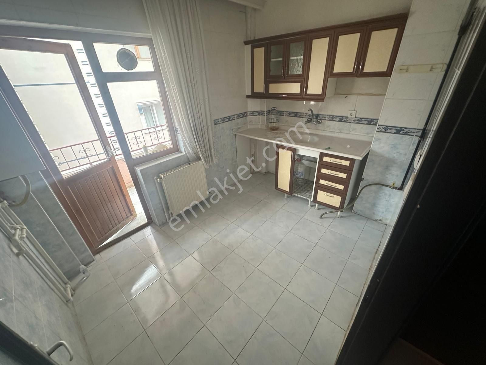 Sincan Tandoğan Mh Aynalı Fırın Arkasında Satılık 2+1 Bağımsız Daire