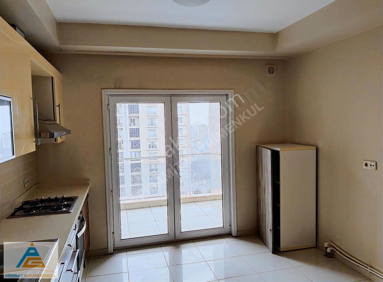 Metrokent Sitesi'nde Satılık 3+1 Daire - 154m² - Görsel 12