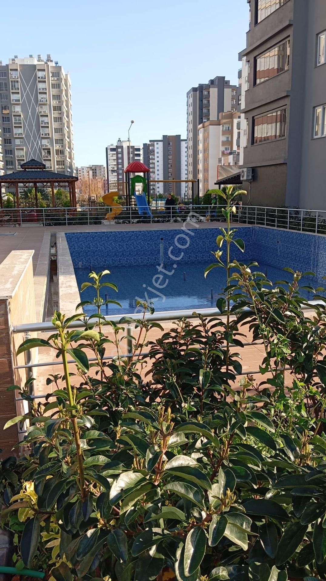 Üstünkent - Akdeniz'de 3+1 Havuzlu Site İçi Kiralık Sıfır Daire - Görsel 41