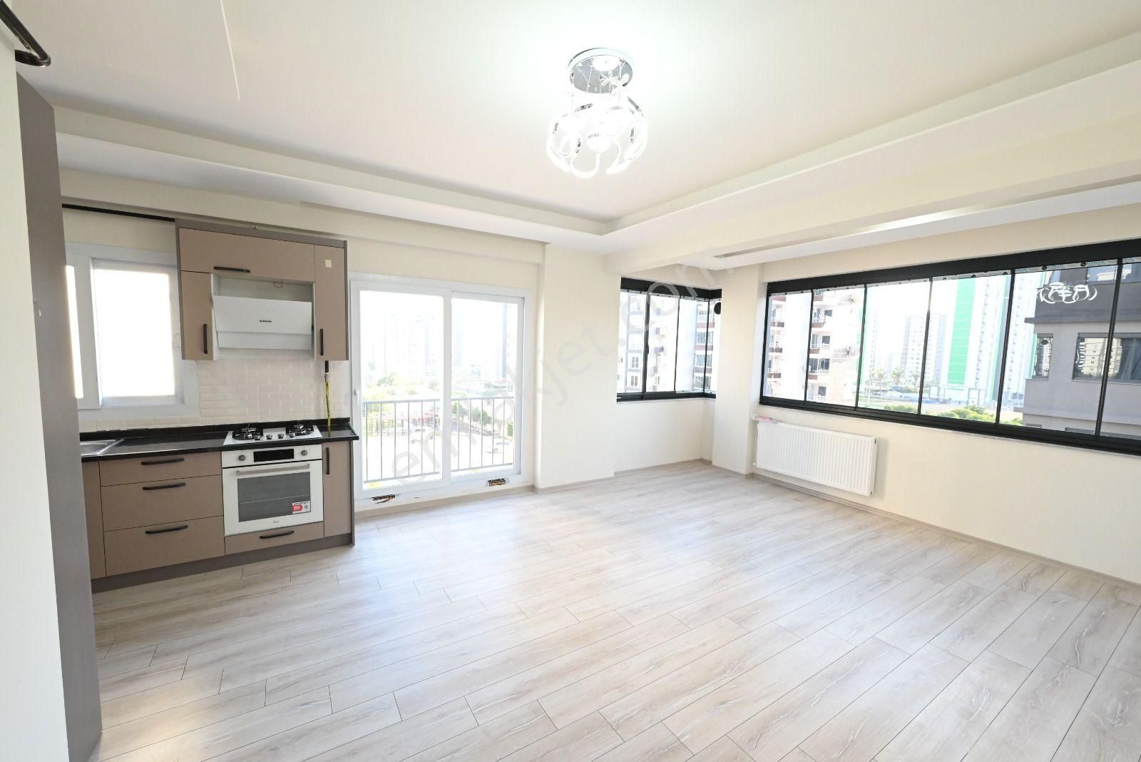 Üstünkent - Akdeniz'de 3+1 Havuzlu Site İçi Kiralık Sıfır Daire - Görsel 17