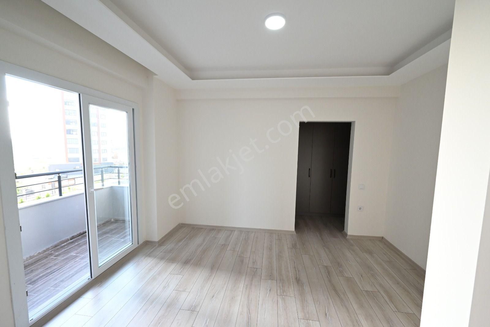 Üstünkent - Akdeniz'de 3+1 Havuzlu Site İçi Kiralık Sıfır Daire - Görsel 24