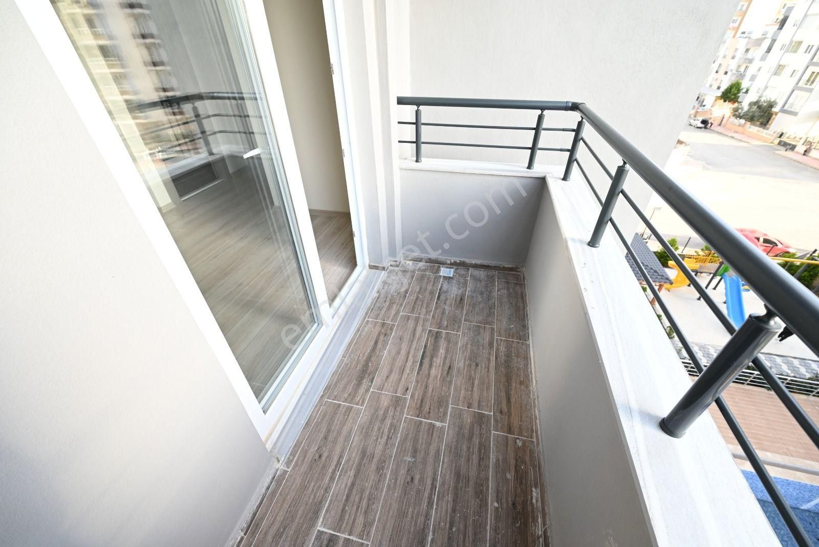 Üstünkent - Akdeniz'de 3+1 Havuzlu Site İçi Kiralık Sıfır Daire - Görsel 37