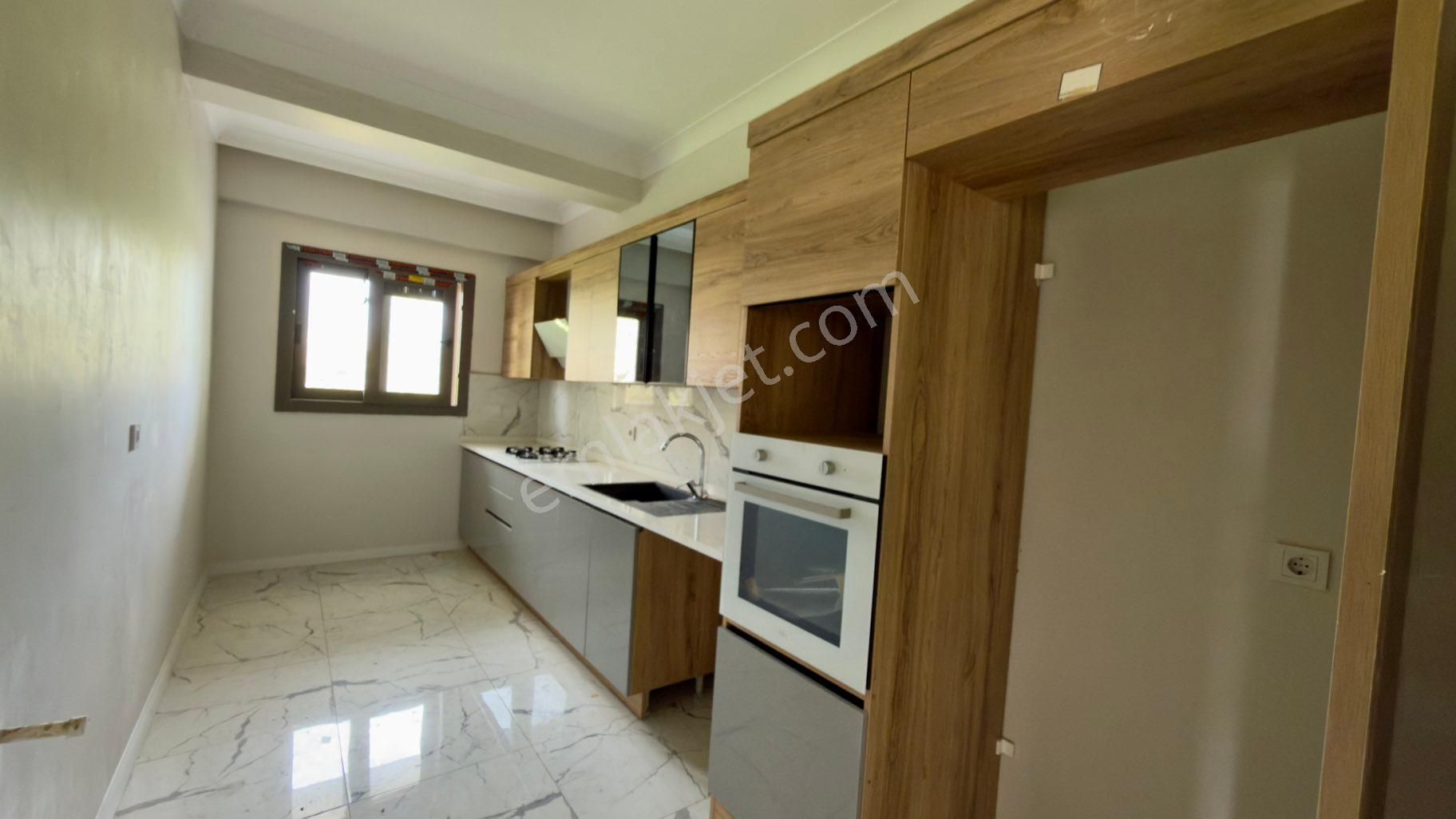 Foça Bağarası Merkeze Yakın 2.5+1 Sıfır Kiralık Daire - Görsel 8