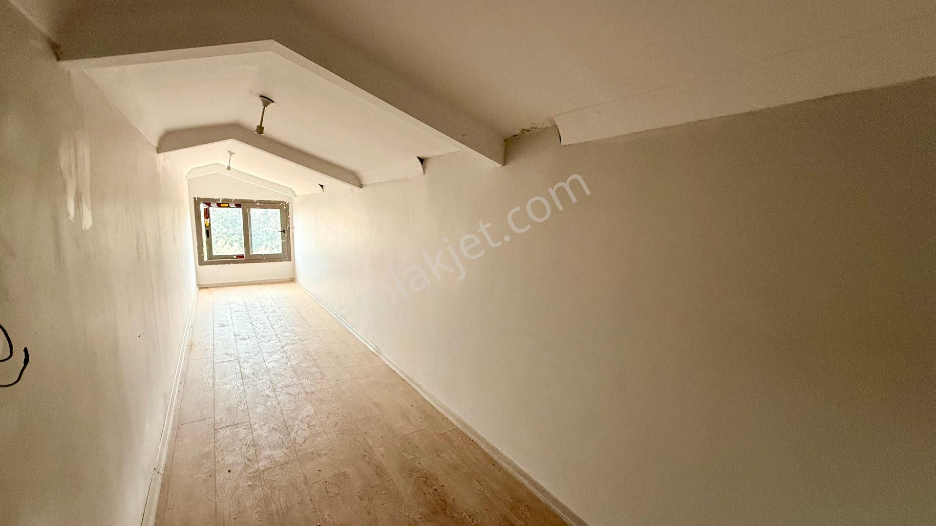 Foça Bağarası Merkeze Yakın 2.5+1 Sıfır Kiralık Daire - Görsel 15