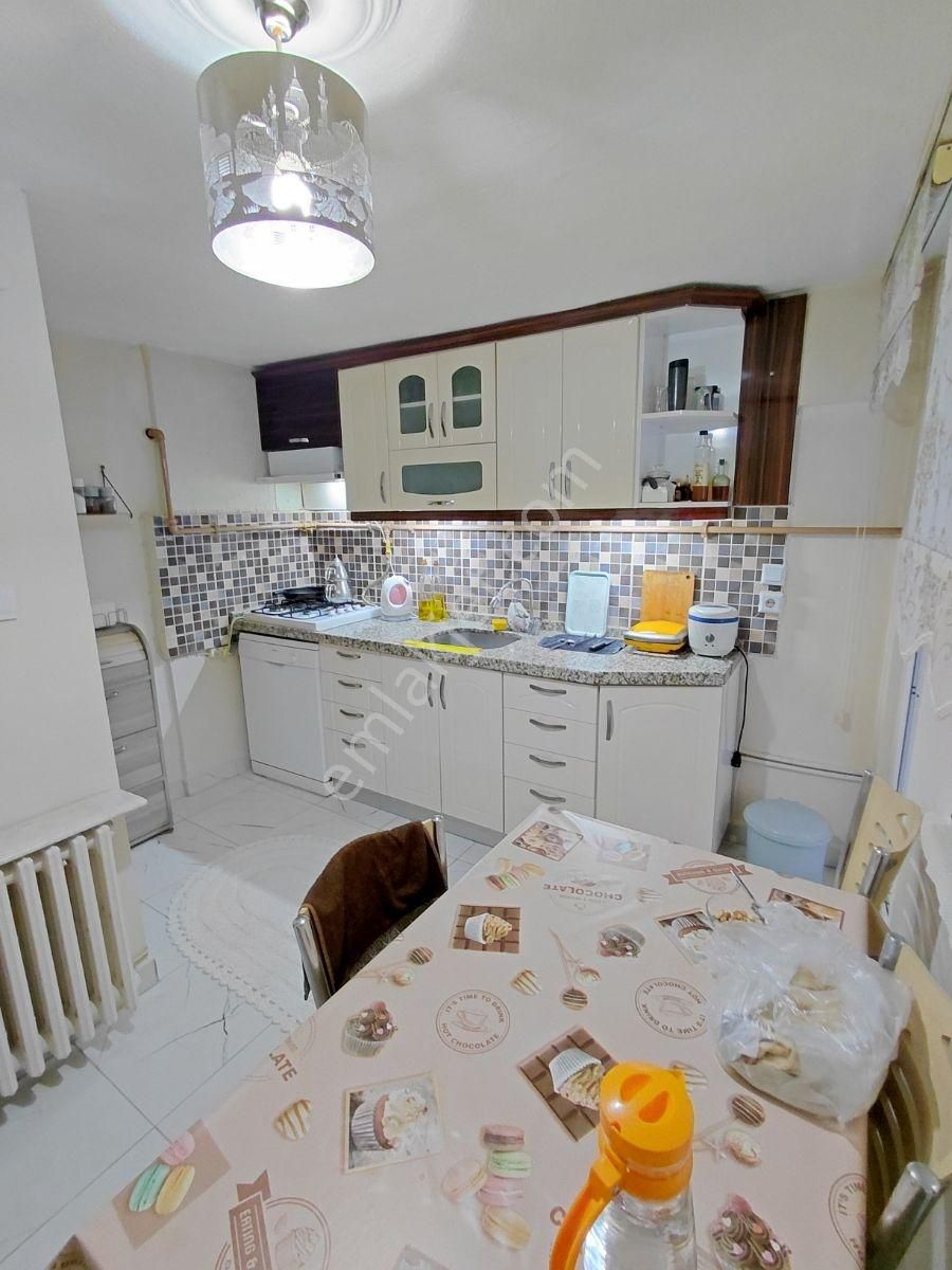 Çarşı Merkezde 3+1 Her Katta Tek Daire Bahçeli Bakımlı Daire - Görsel 11