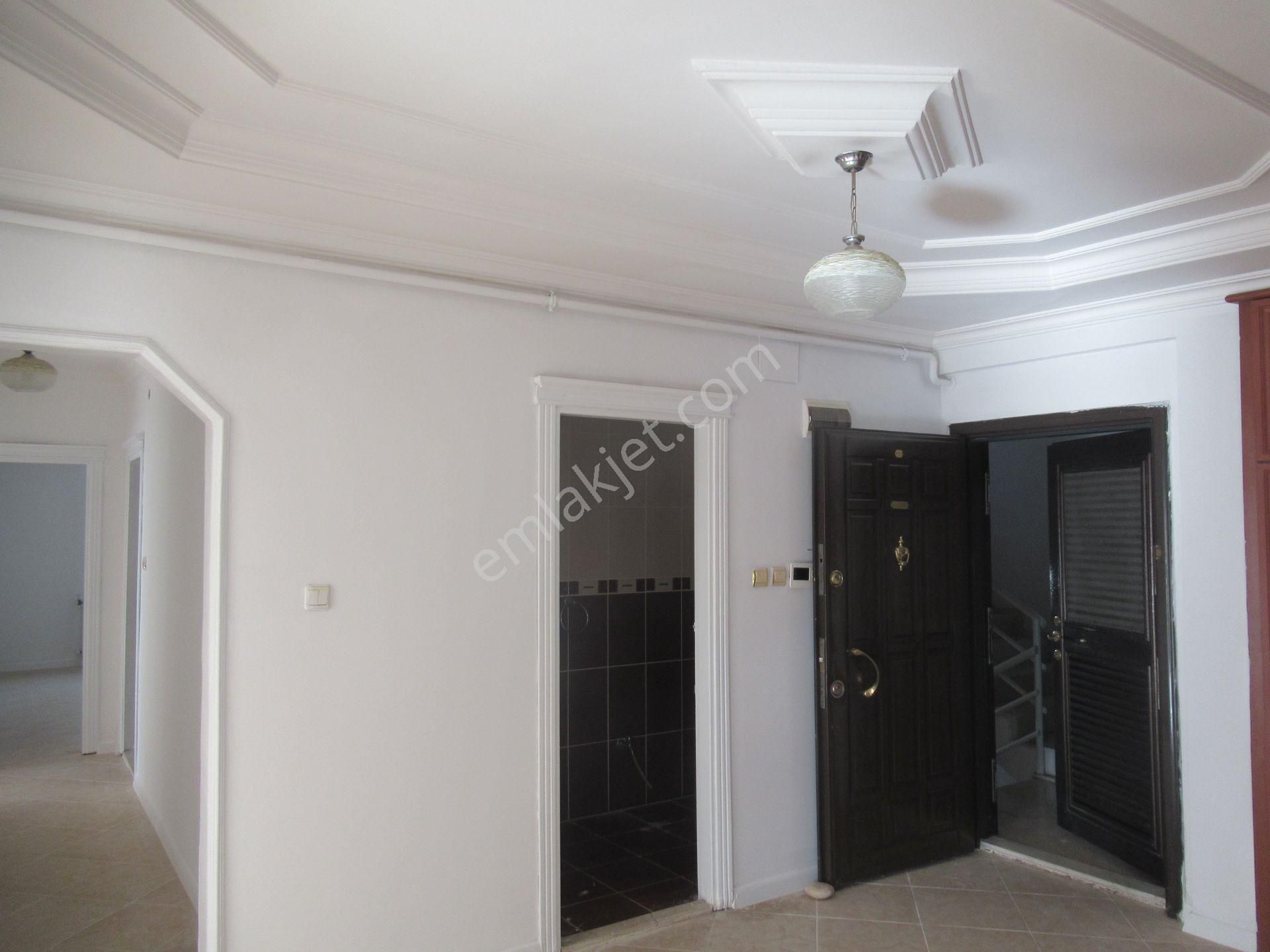 Üstünkent'ten Viranşehir'de Site İçi 3+1 Geniş Kiralık Daire - Görsel 14