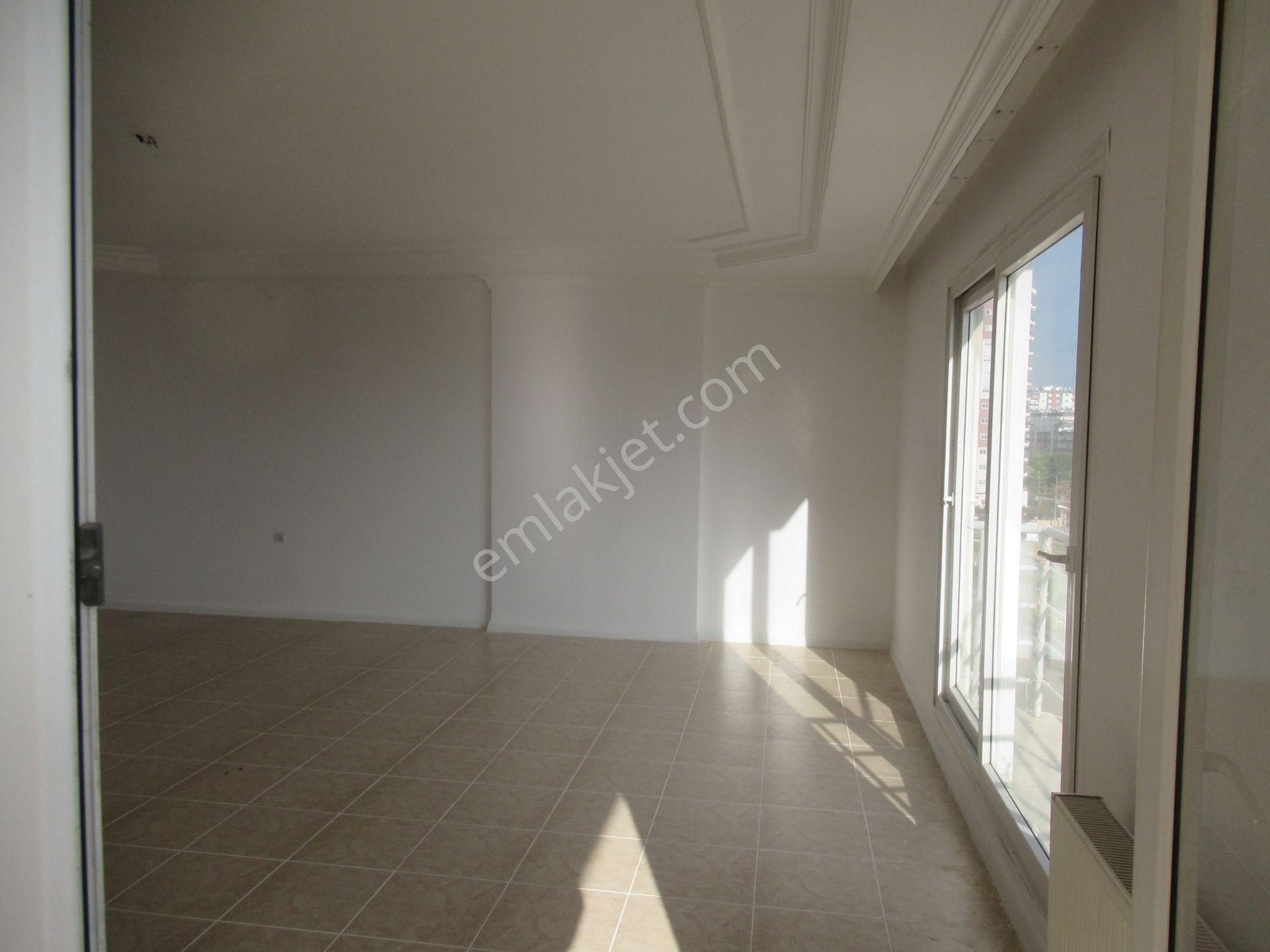 Üstünkent'ten Viranşehir'de Site İçi 3+1 Geniş Kiralık Daire - Görsel 12