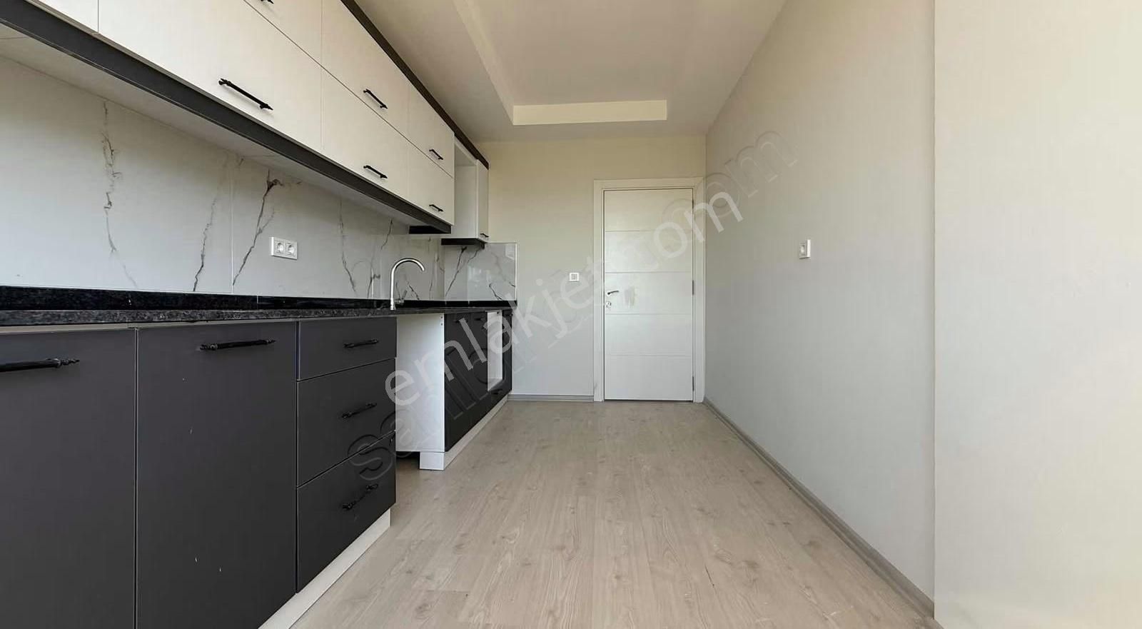 Çankaya'da Sıfır Site İçi 2 Daire Tek Kira - Görsel 3