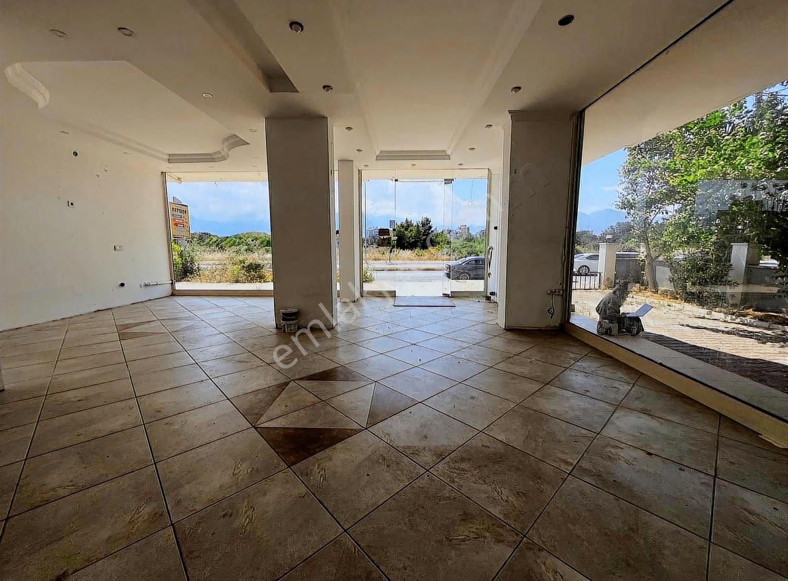 Anadolu Cadde Üzeri Kiralık Depolu Dükkan 75+45 - Görsel 7