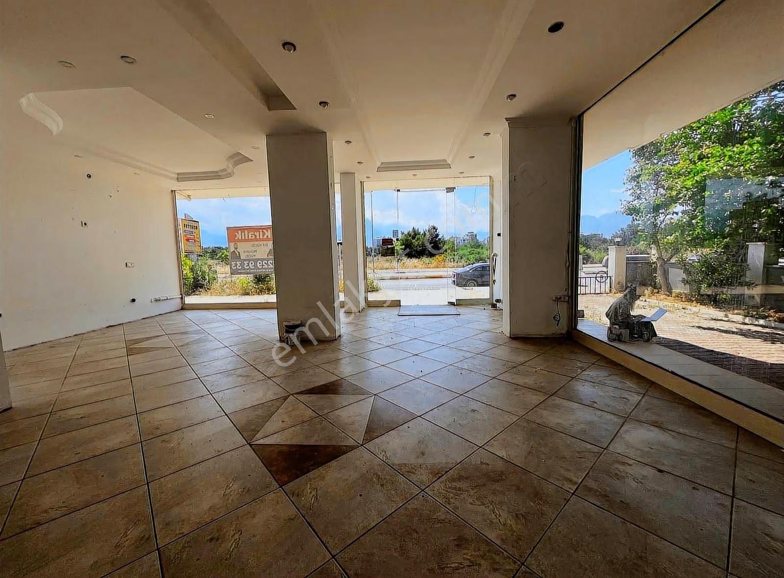 Anadolu Cadde Üzeri Kiralık Depolu Dükkan 75+45 - Görsel 13