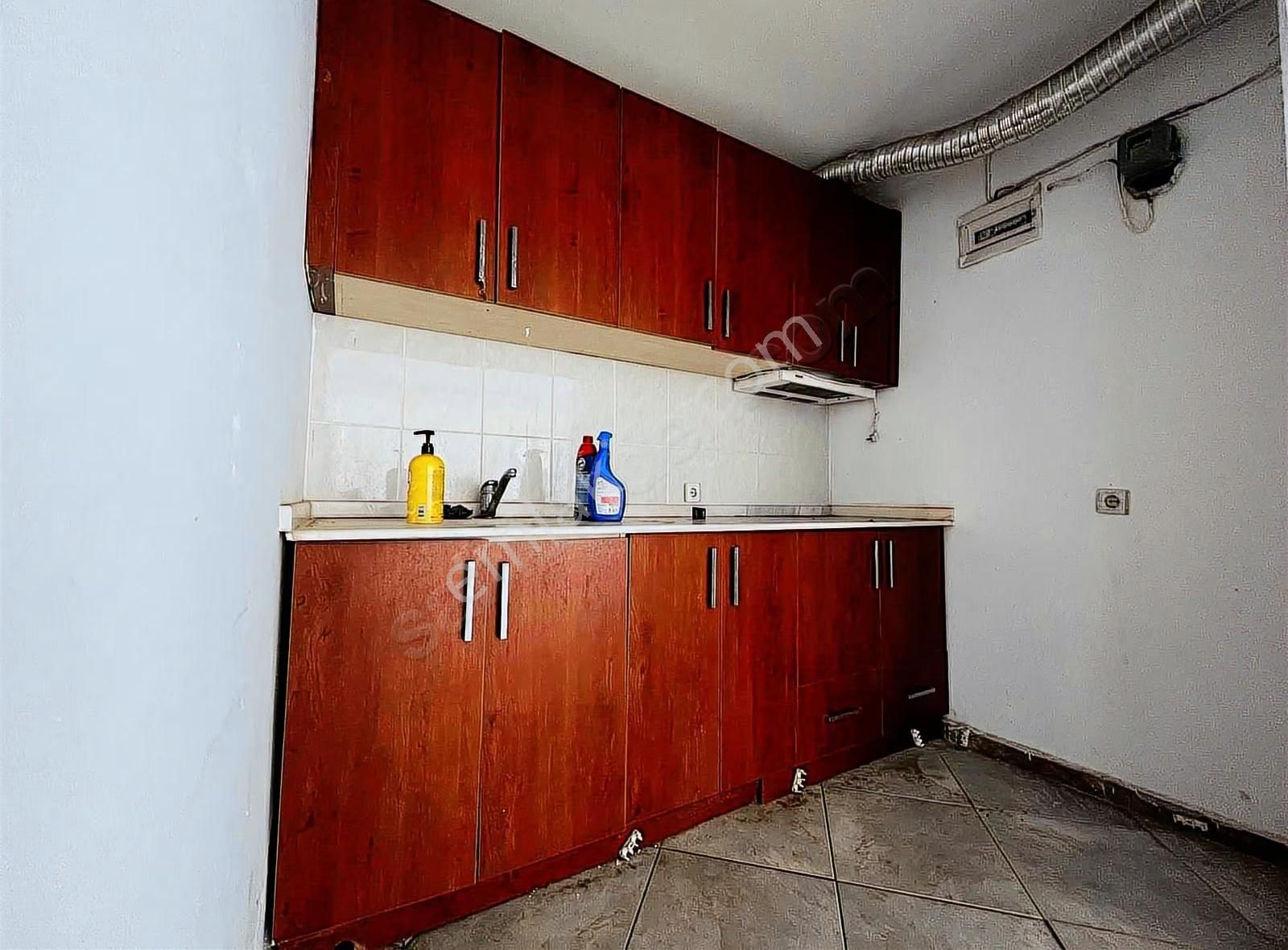 Anadolu Cadde Üzeri Kiralık Depolu Dükkan 75+45 - Görsel 15