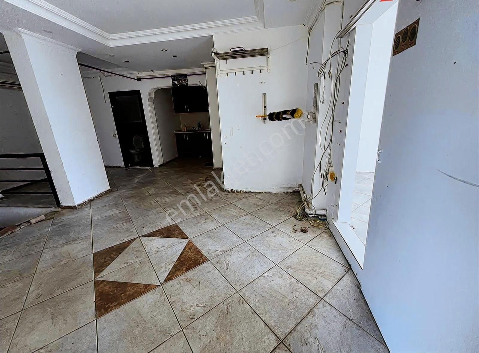 Anadolu Cadde Üzeri Kiralık Depolu Dükkan 75+45 - Görsel 6