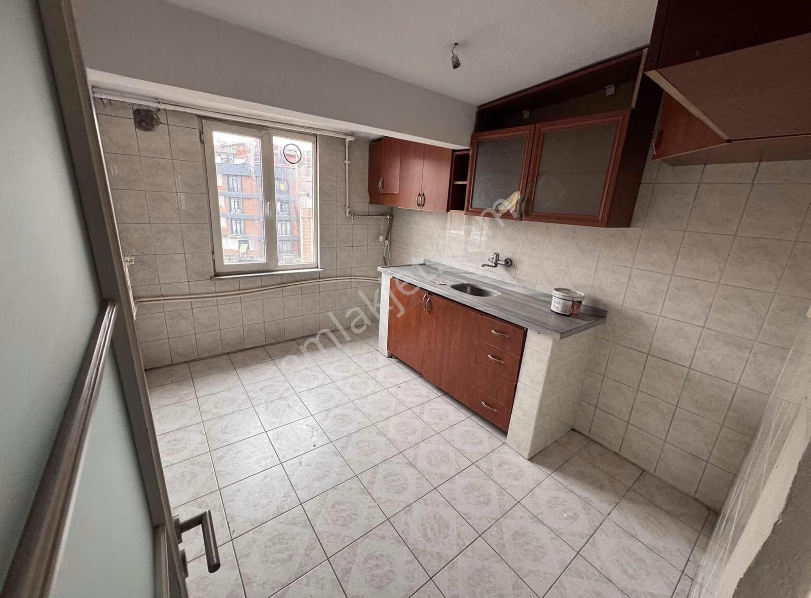 Karataş İnşaat'tan Esentepe Mah Kiralık Çatı Kat - Görsel 10