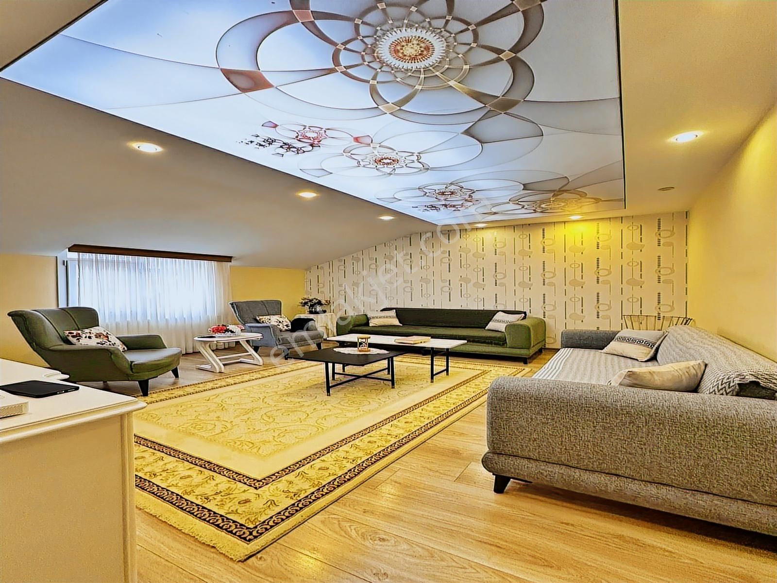 Konak Yapı'dan Beylikdüzü'nde 5+2 Butik Site Otoparklı Dubleks - Görsel 19