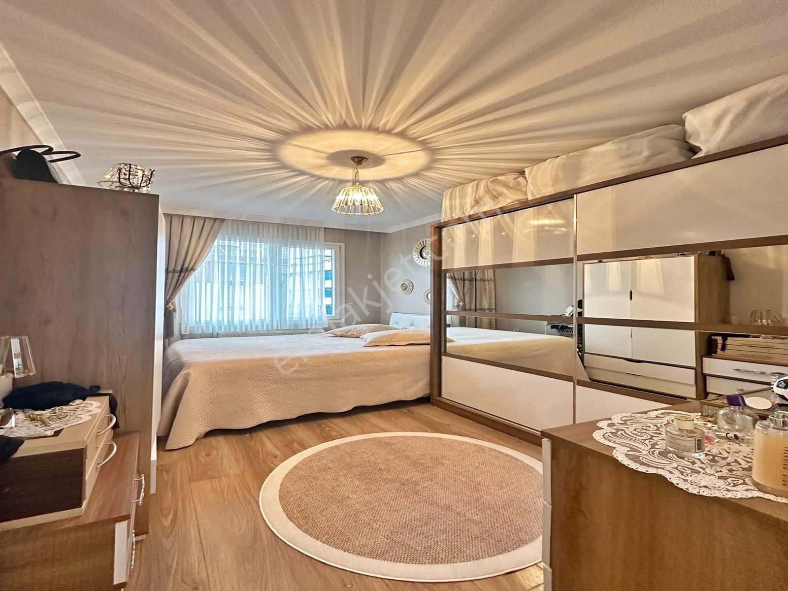 Konak Yapı'dan Beylikdüzü'nde 5+2 Butik Site Otoparklı Dubleks - Görsel 23