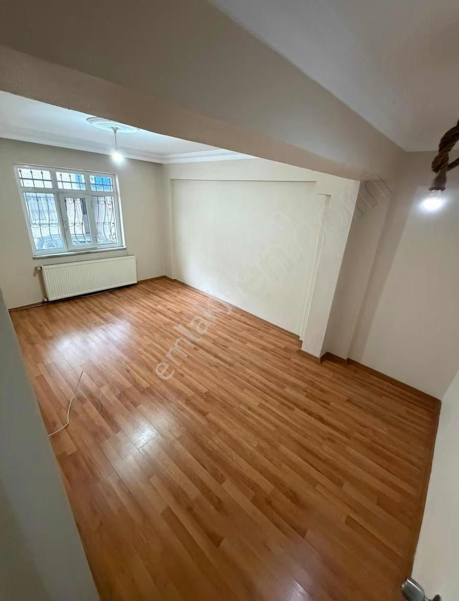 Karataş İnşaat'tan Sultançiftliği Mah Kiralık 3+1 Yüksek Giriş