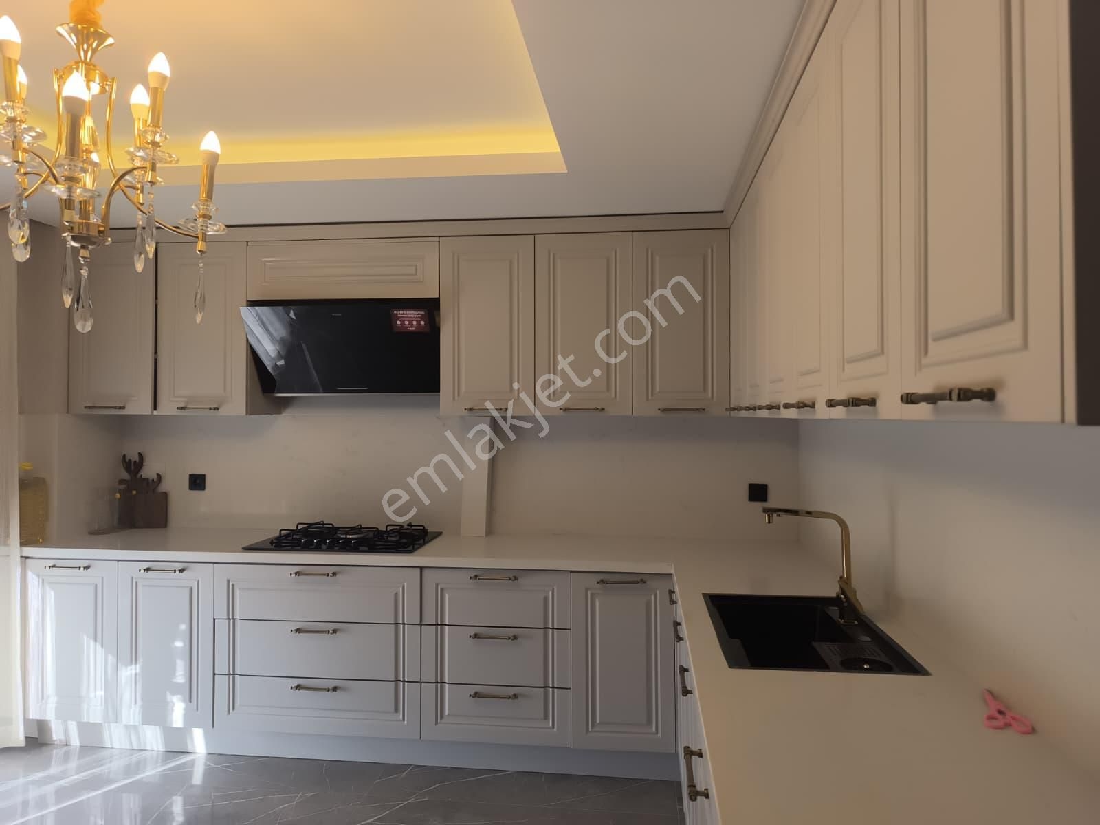 Sonton Gayrimenkul'den Silivride Satılık 6+2 Havuzlu Villa - Görsel 13