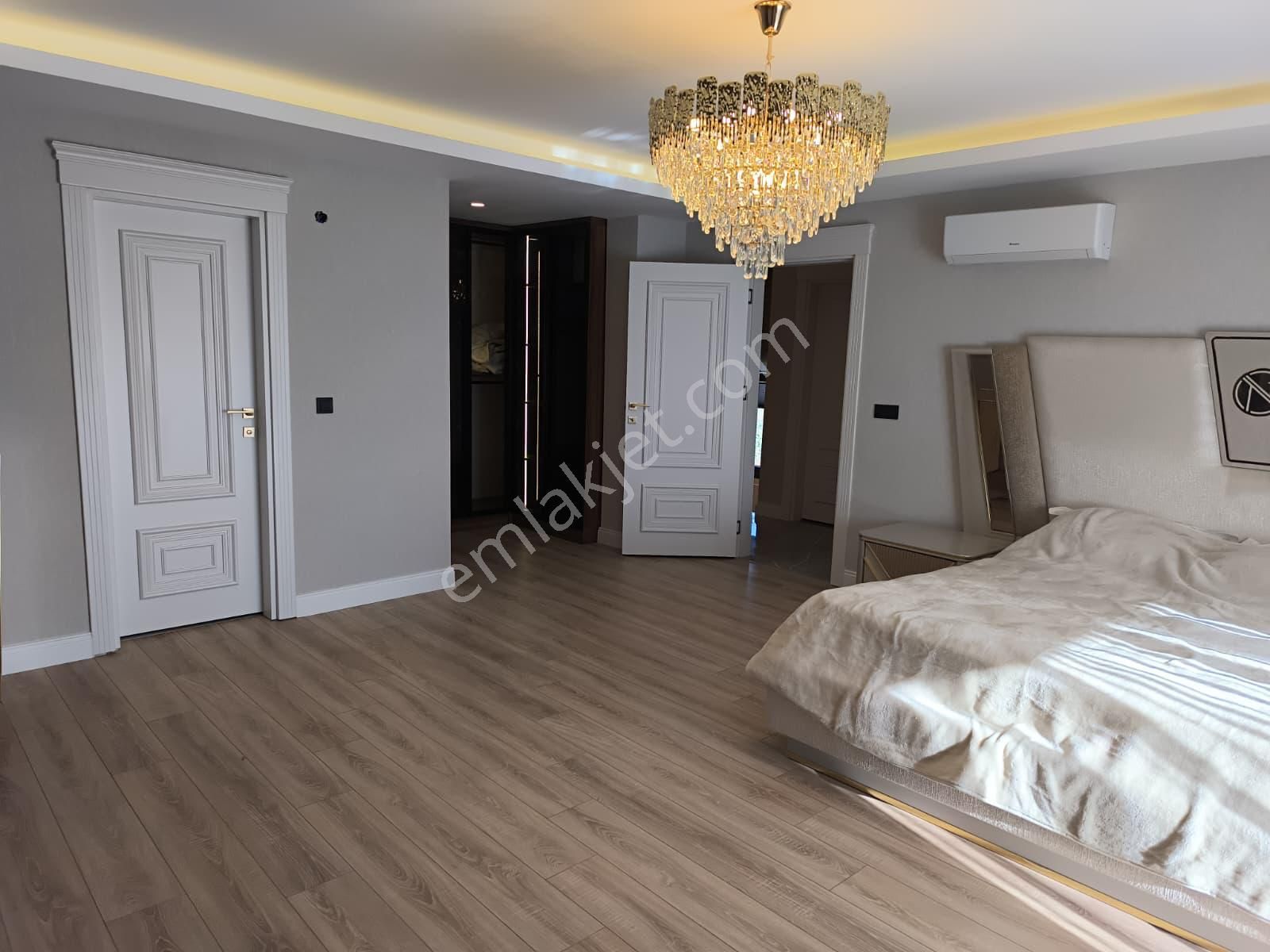 Sonton Gayrimenkul'den Silivride Satılık 6+2 Havuzlu Villa - Görsel 11