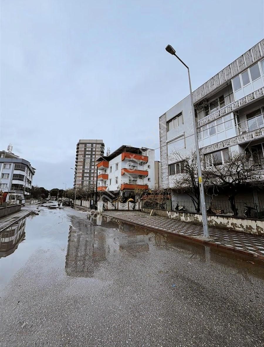 Hürriyet Mahallesinde Fırsat Doğalgazlı Köşe 3+1 Daire - Görsel 9