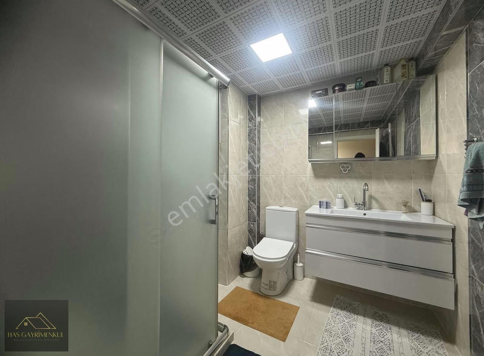 Okullar Bölgesinde Dubleks 5+1 İçi Full Yapılı 180 M2 Daire - Görsel 3