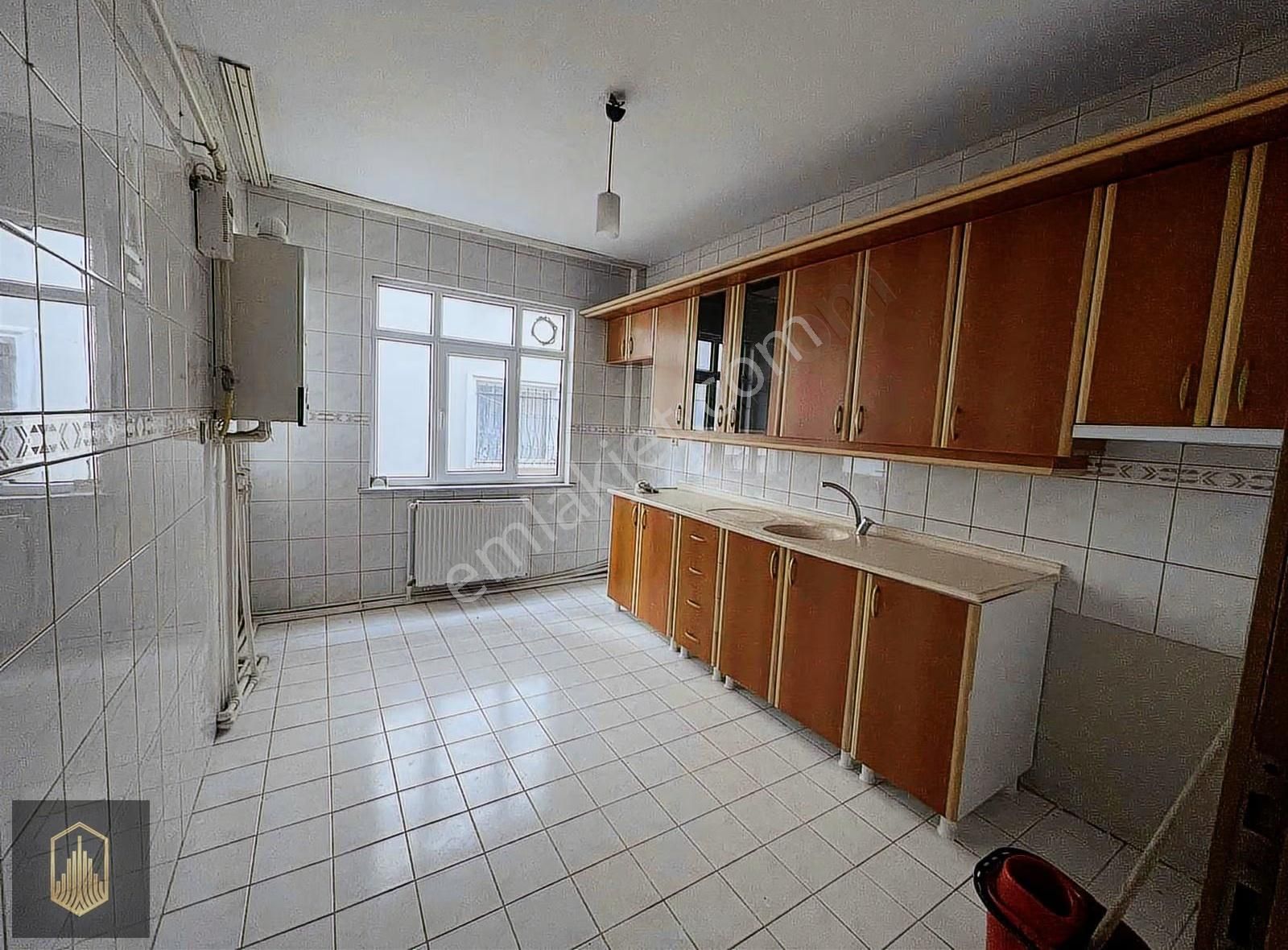 Toprak Gyo'dan Gazimustafapaşa Mah 3+1 Satılık Daire 140 M2 - Görsel 14