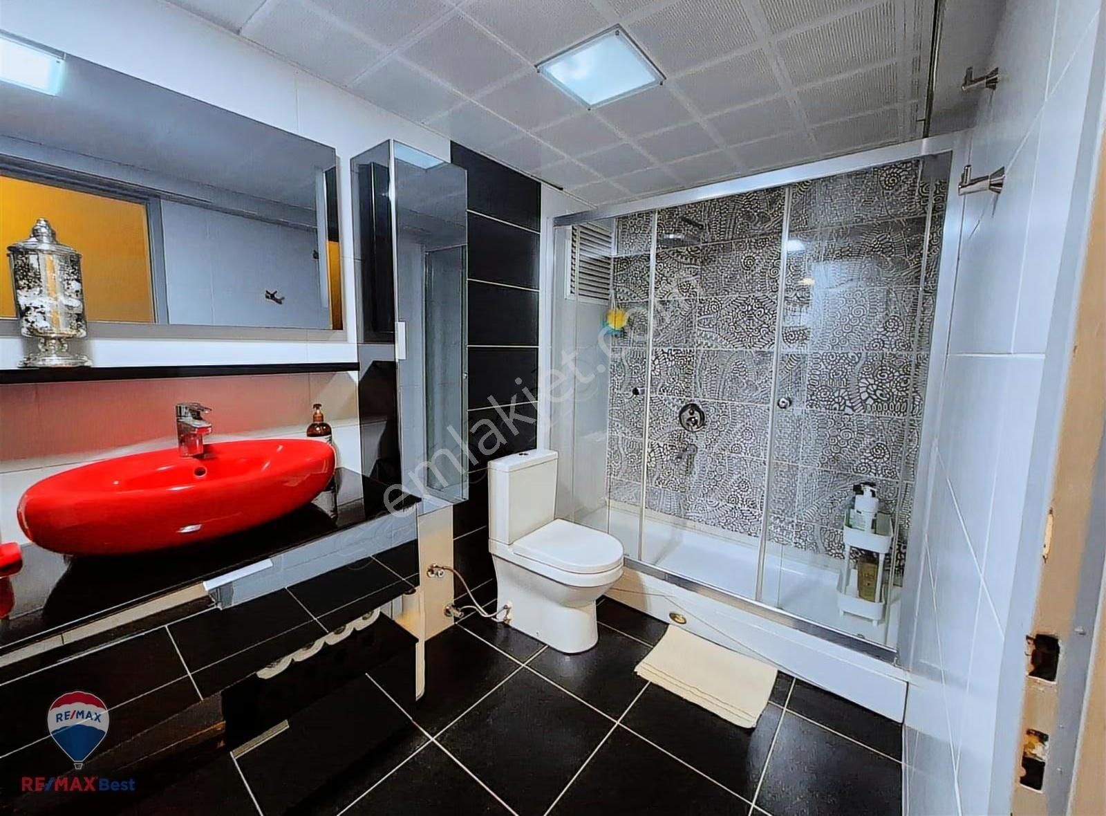 11 Bostanlı Merkezde Asansörlü Geniş 3+1 Satılık Daire - Görsel 21