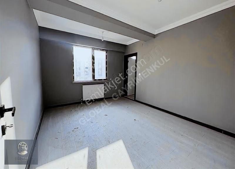 Kervancı Bölgesi E.banyo/ K. Garaj 110m2 2+1 Yüksekkredi - Görsel 19