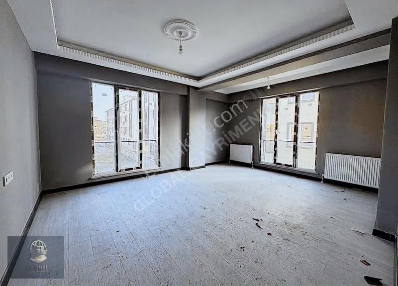 Kervancı Bölgesi E.banyo/ K. Garaj 110m2 2+1 Yüksekkredi