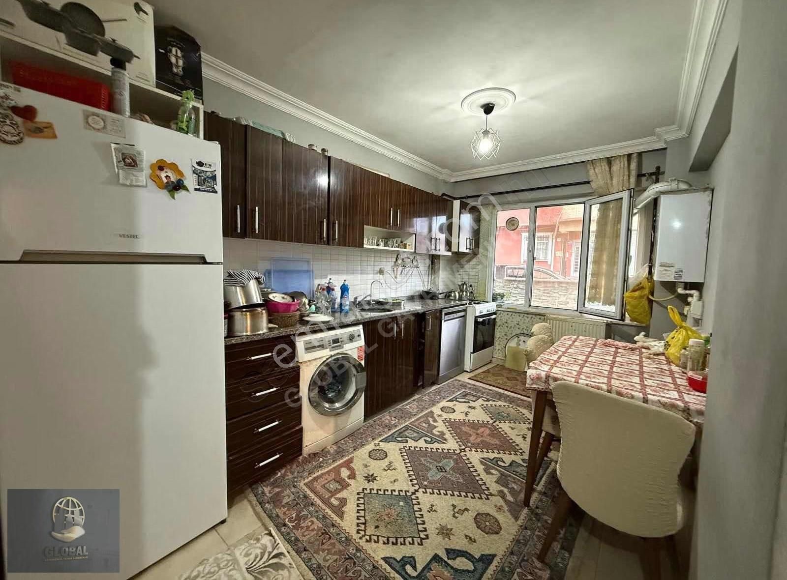 Çorlu Alipaşa Mahallesi 14yıllık 3+1 Bölgenin En Uygunu !