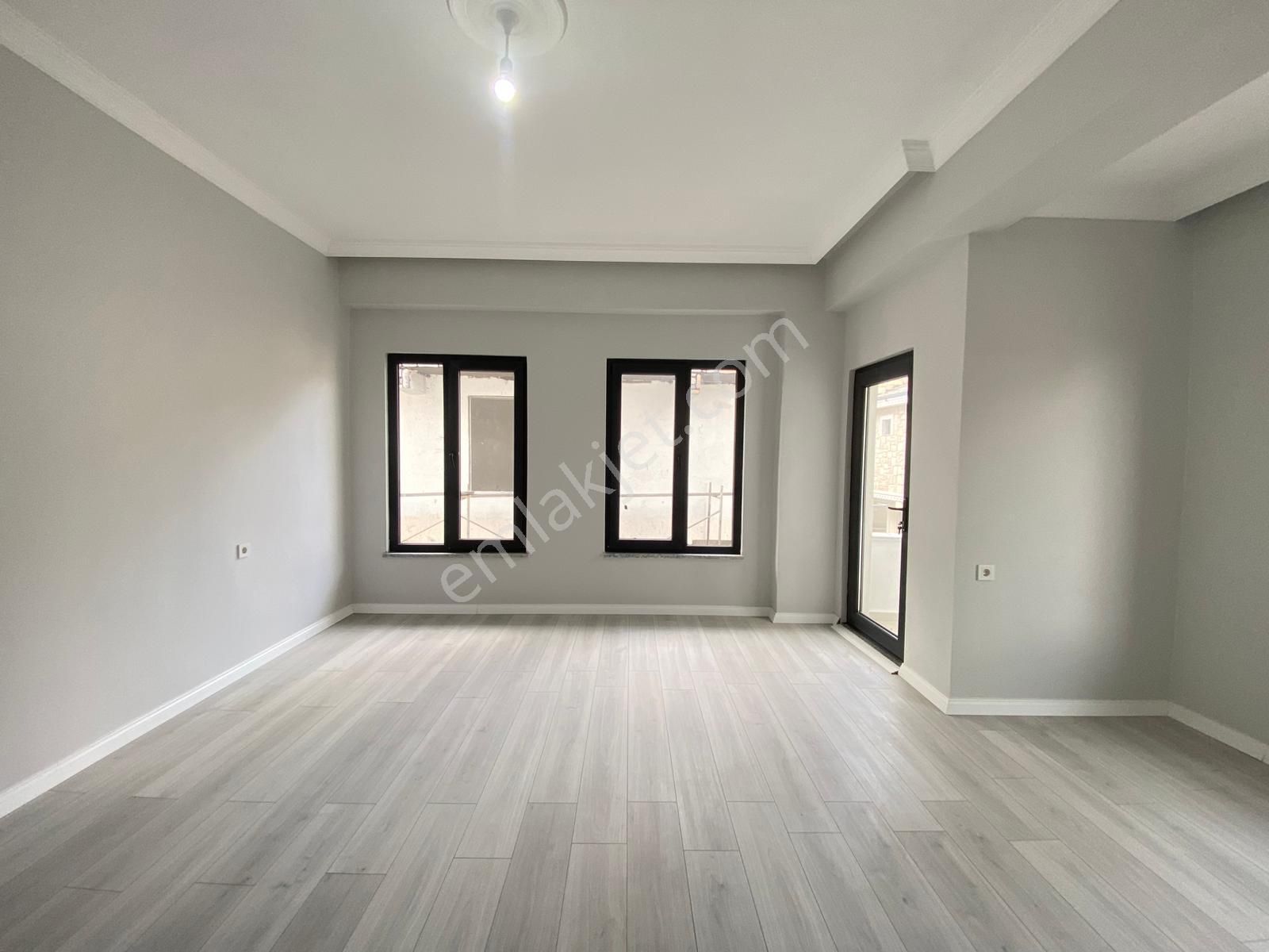 Kocaali'de Hayalinizdeki Villa! Müstakil Havuzlu Mutfak Ayrı 4+1 - Görsel 12