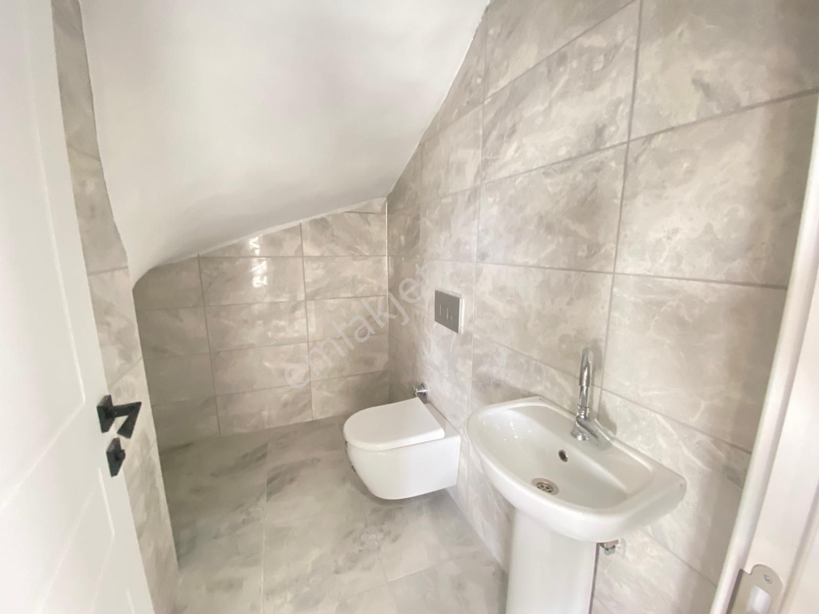 Kocaali'de Hayalinizdeki Villa! Müstakil Havuzlu Mutfak Ayrı 4+1 - Görsel 10