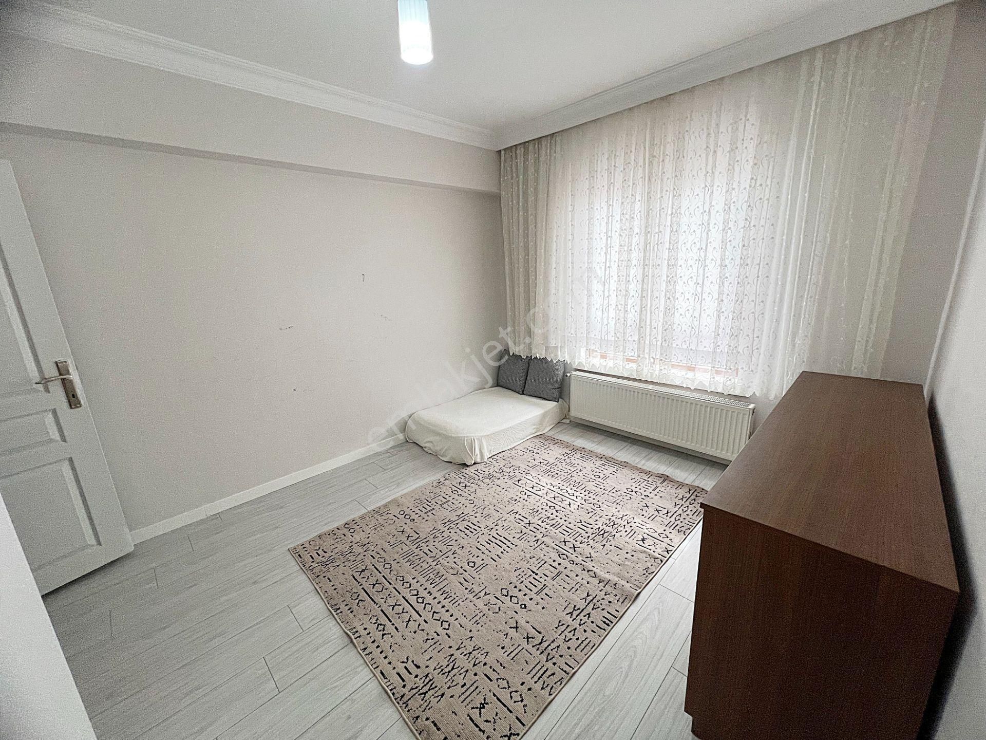 Barıştepede Manzaralı 7.kat Fulyapılı İskanlı Merkezi Lokasyonda - Görsel 18