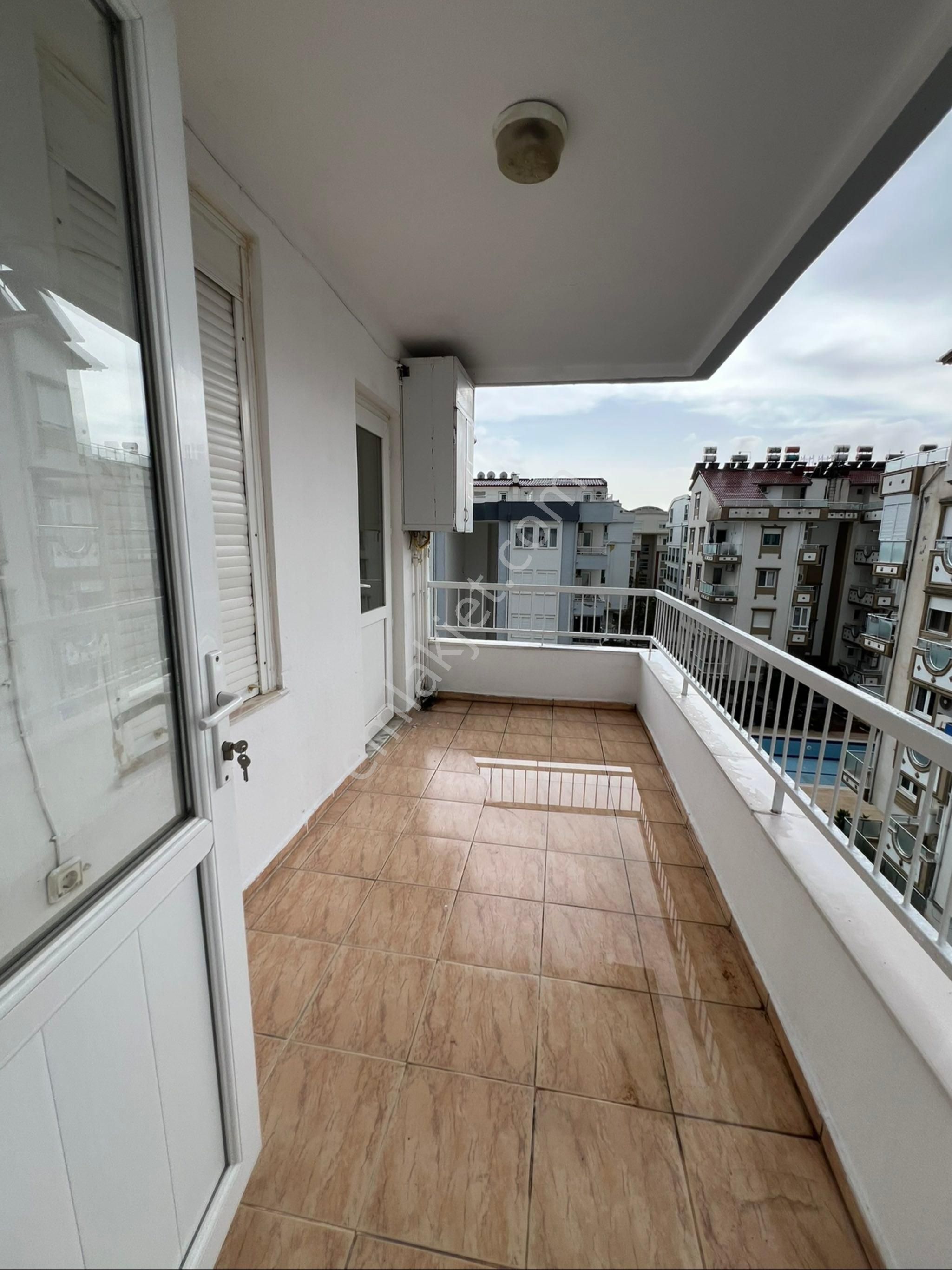 Liman Mahallesi Doğalgazlı 3 + 1 Dubleks Kiralık Daire - Görsel 7