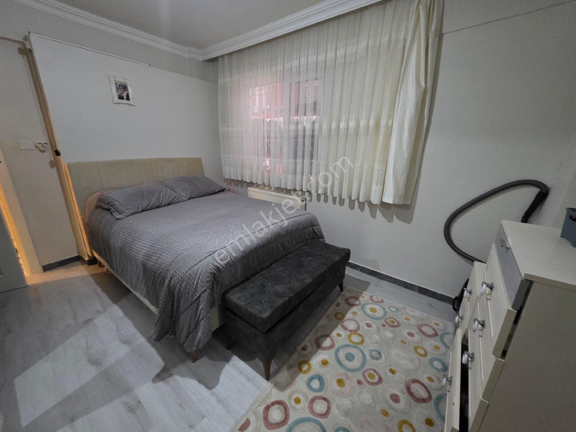 Aslı Emlaktan Gazi Mah.1+1 Bajçe Katı - Görsel 24
