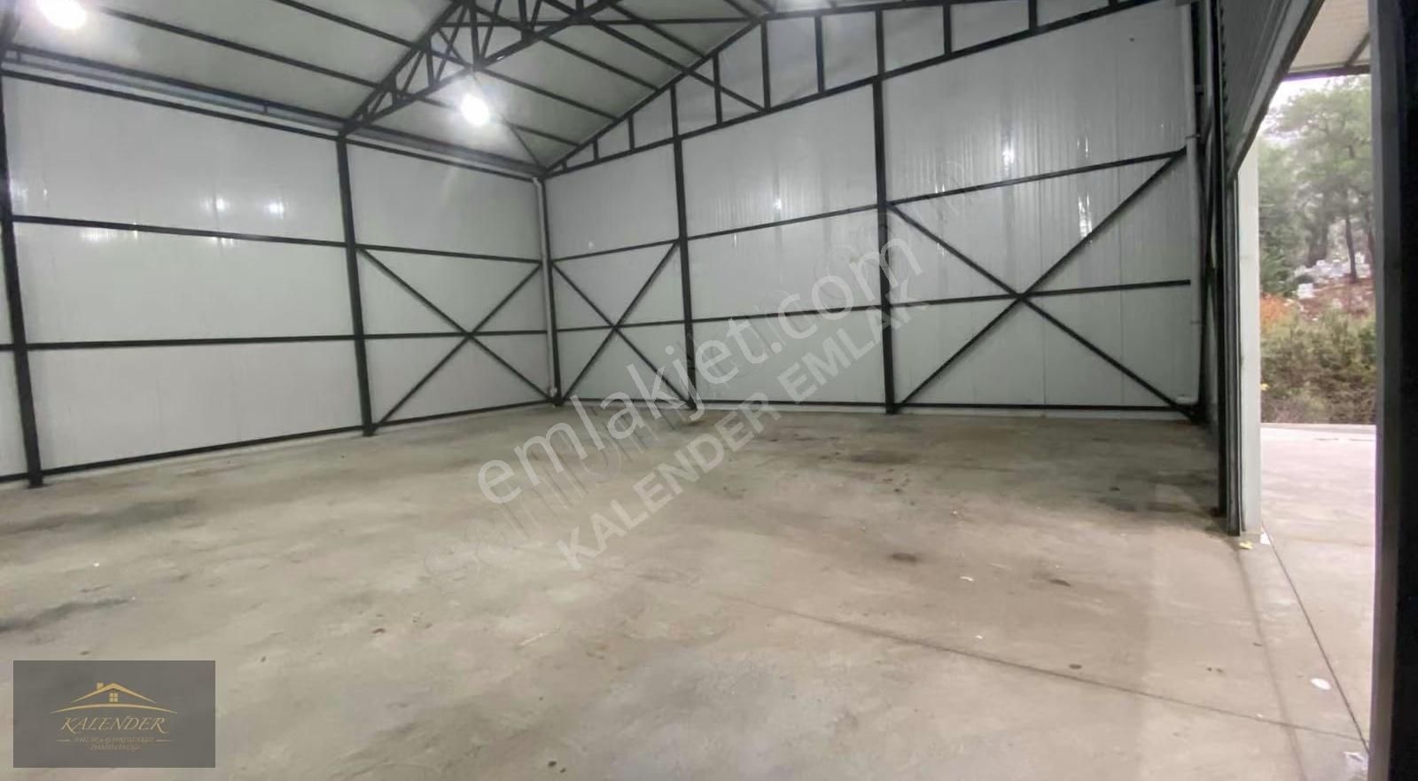 Kalender Emlaktan 450m2 Kiralık Depo