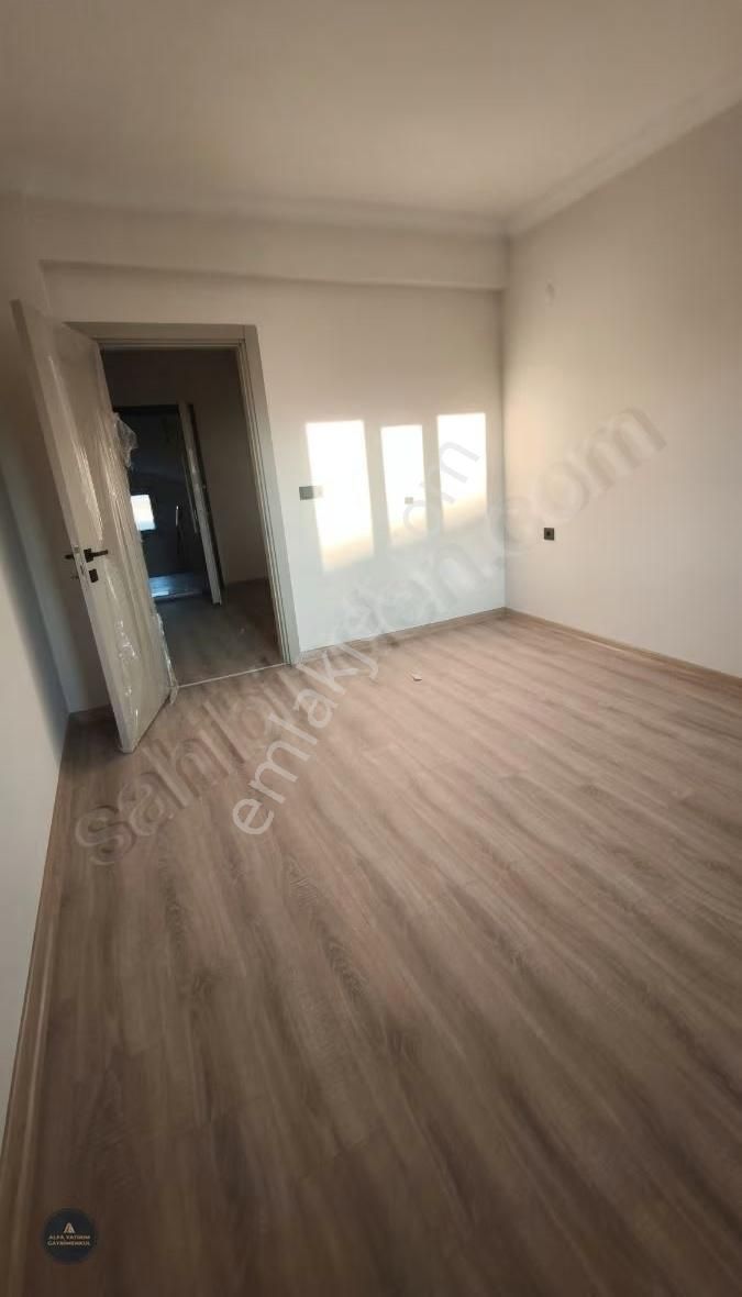 Karaali Villalar Bölgesi Havuzlu Site Sıfır 1+1 Açık Mutfak - Görsel 35