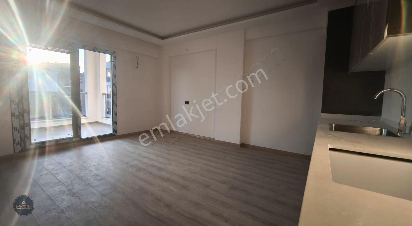 Karaali Villalar Bölgesi Havuzlu Site Sıfır 1+1 Açık Mutfak - Görsel 13
